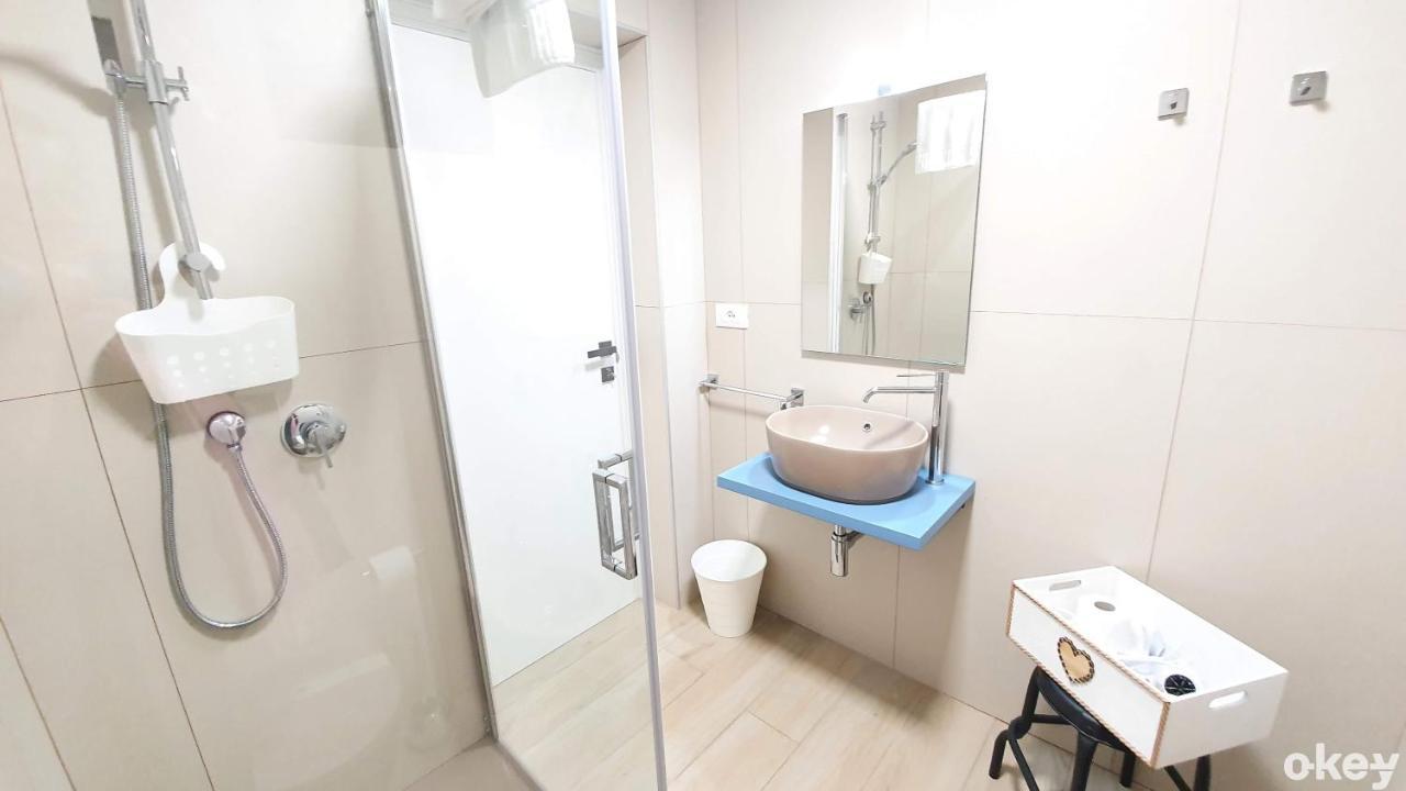 Dimora Beluga - Bari Centro Hotel Eksteriør billede