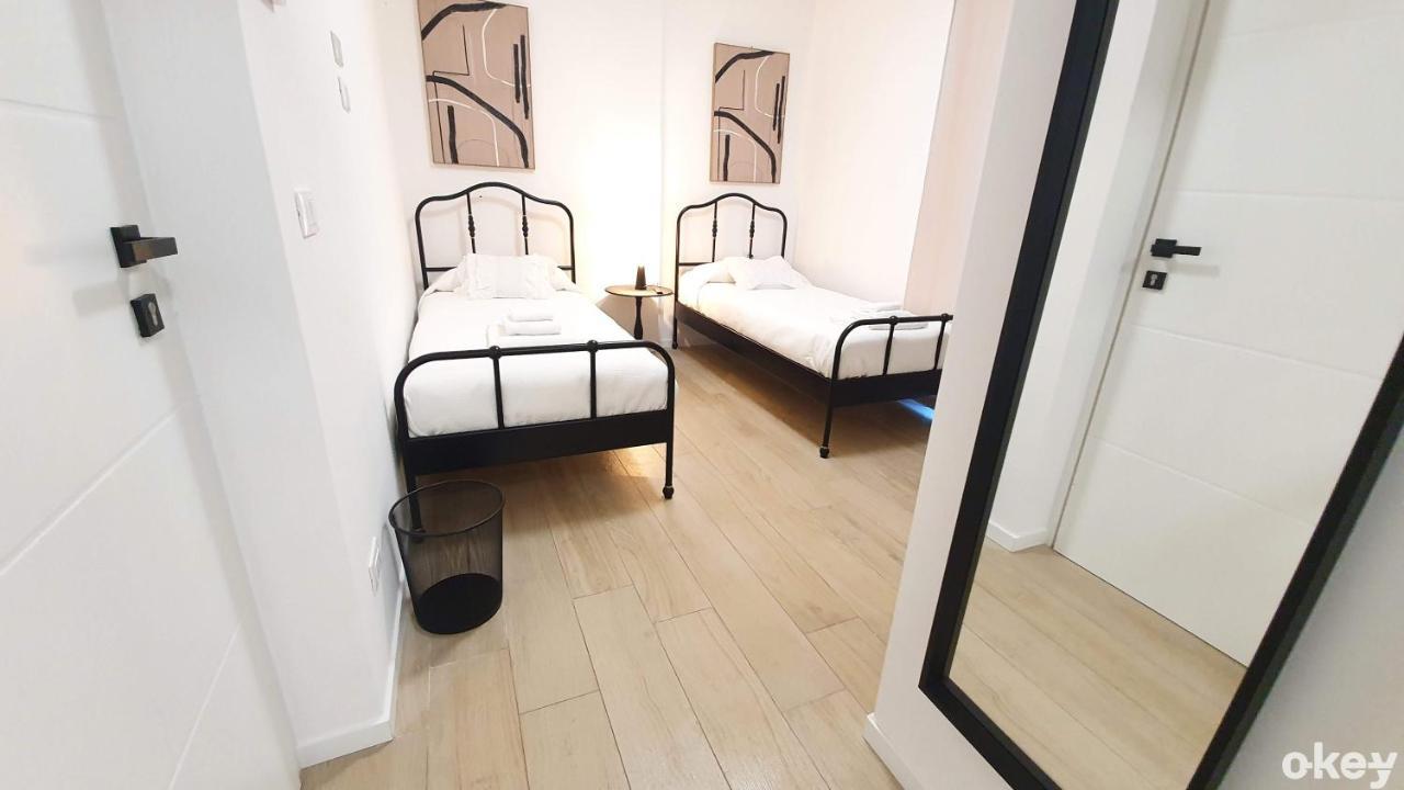 Dimora Beluga - Bari Centro Hotel Eksteriør billede